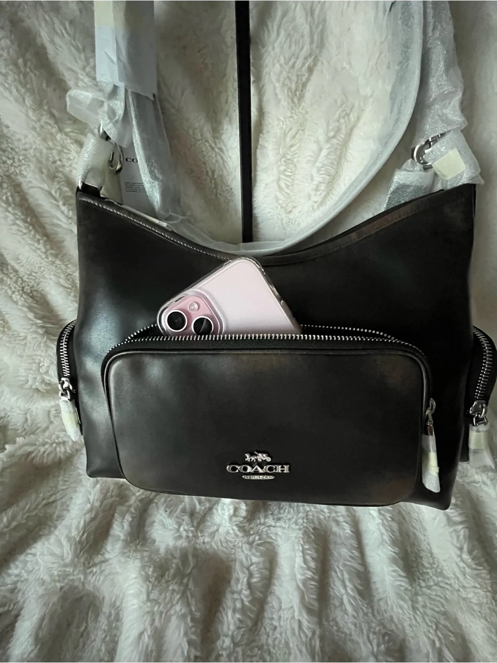 COACH Laurel Shoulder Bag With Pockets In Loved Leather-Large